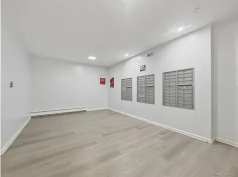 3961 Carpenter Avenue Bronx NY 10466