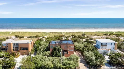 559 Dune Road Westhampton NY 11978