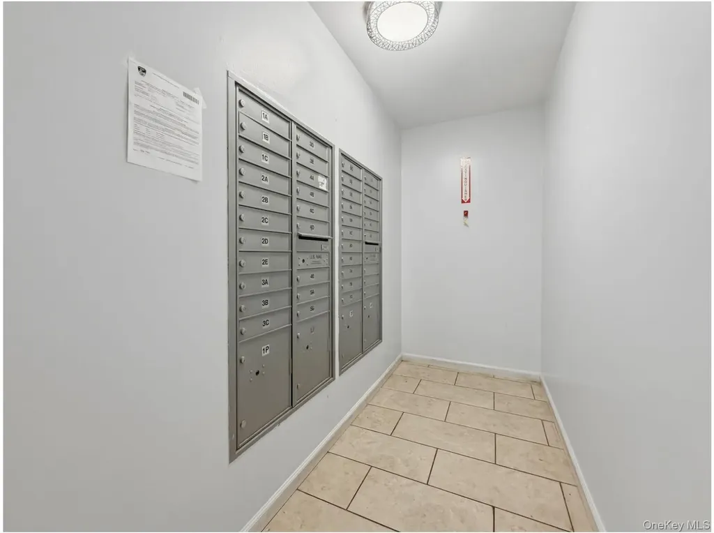 715 E 214th Street Bronx NY 10467