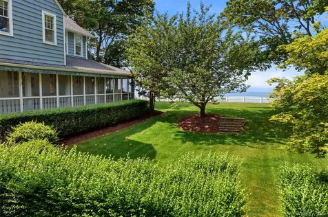 7 Thompson Street Shoreham NY 11786
