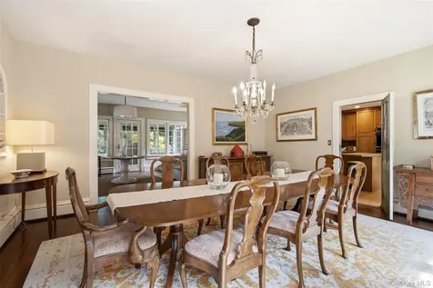 7 Thompson Street Shoreham NY 11786