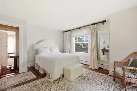 7 Thompson Street Shoreham NY 11786