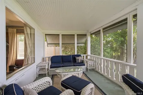 7 Thompson Street Shoreham NY 11786
