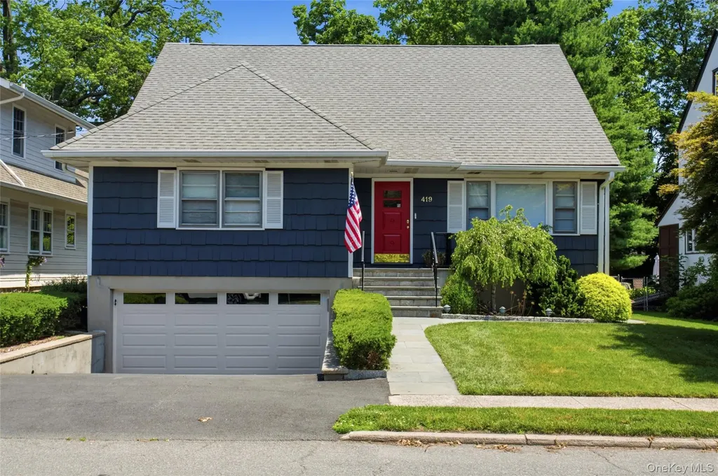 419 Beach Avenue Mamaroneck NY 10543