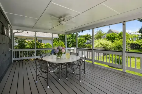 419 Beach Avenue Mamaroneck NY 10543
