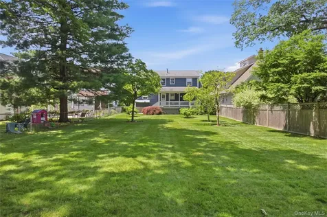 419 Beach Avenue Mamaroneck NY 10543