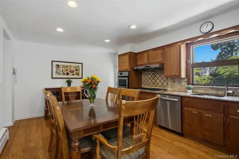419 Beach Avenue Mamaroneck NY 10543