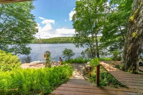 150 Wildwood Drive South Fallsburg NY 12733