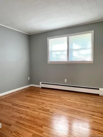 96 56 Windham NY 12496