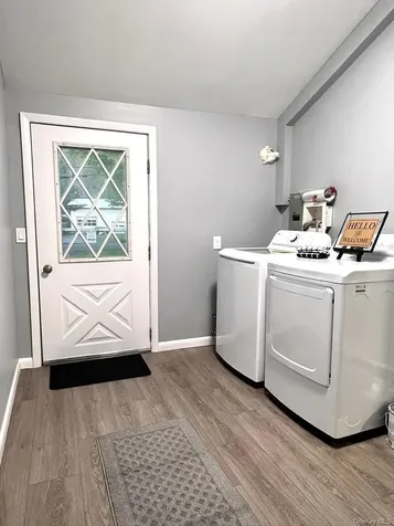 96 56 Windham NY 12496