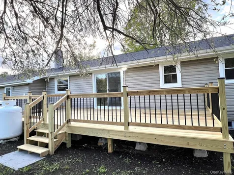 96 56 Windham NY 12496