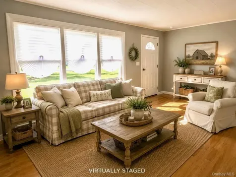 96 56 Windham NY 12496