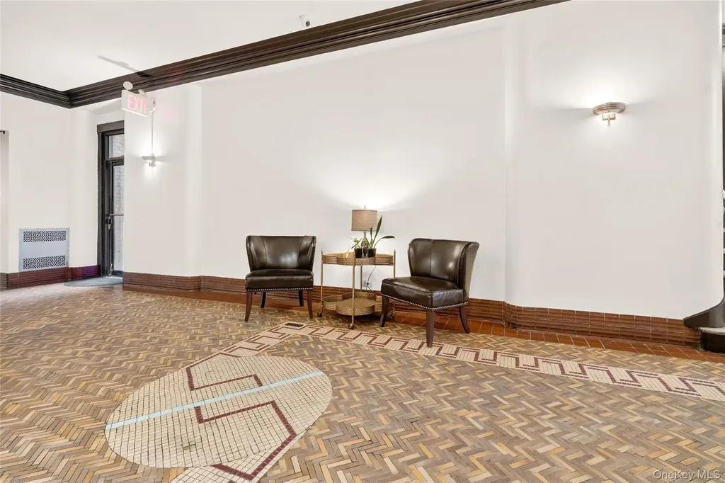 601 Pelham Parkway N Bronx NY 10467