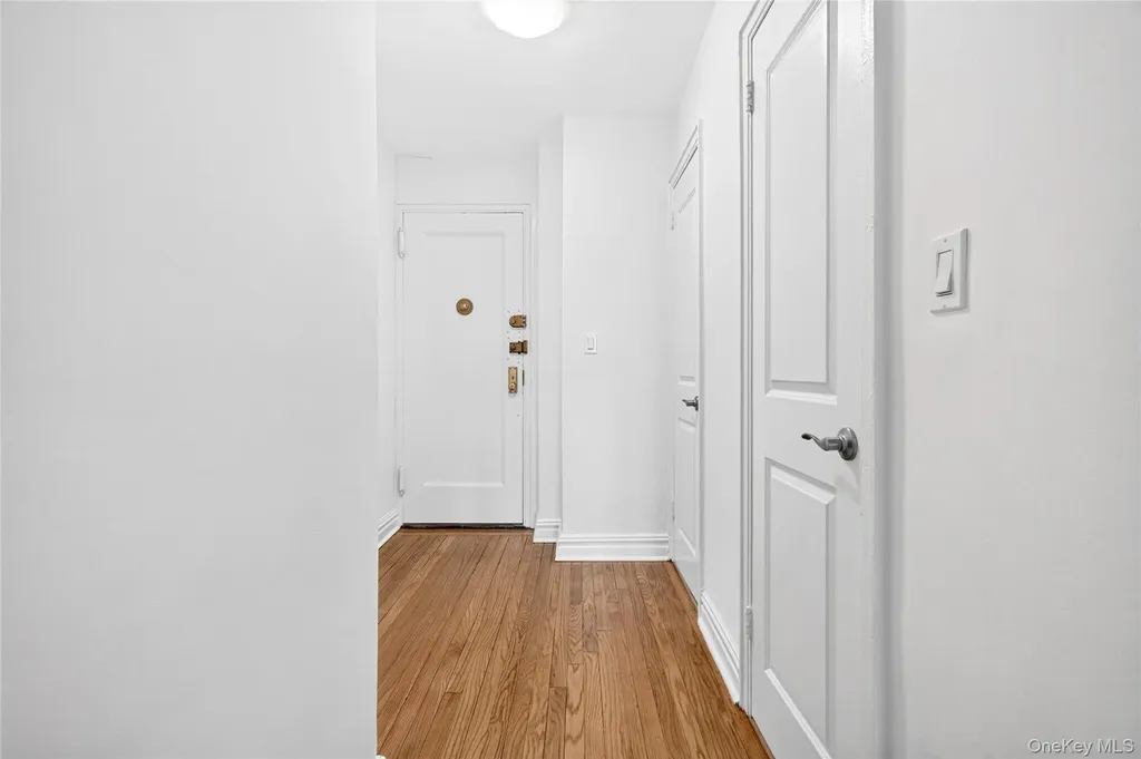 601 Pelham Parkway N Bronx NY 10467