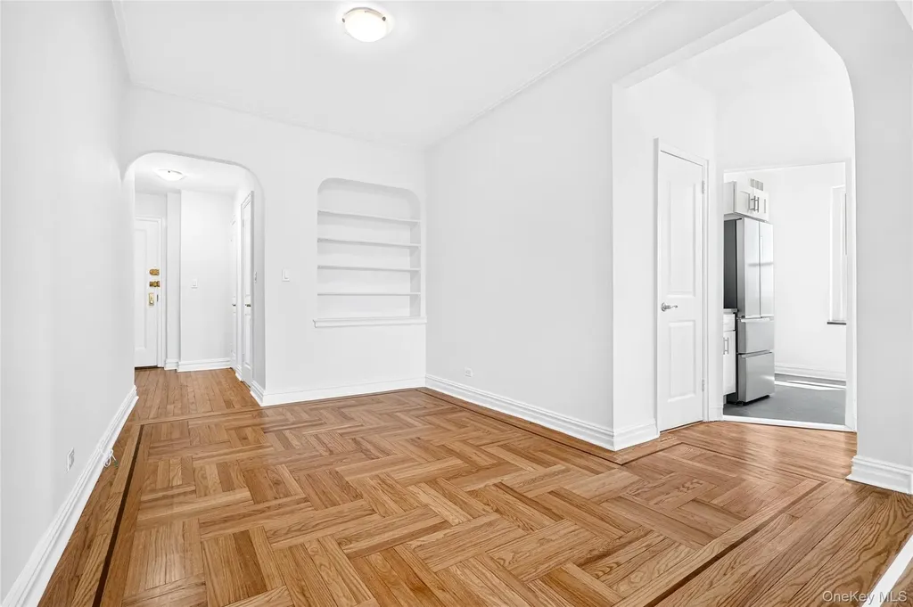 601 Pelham Parkway N Bronx NY 10467