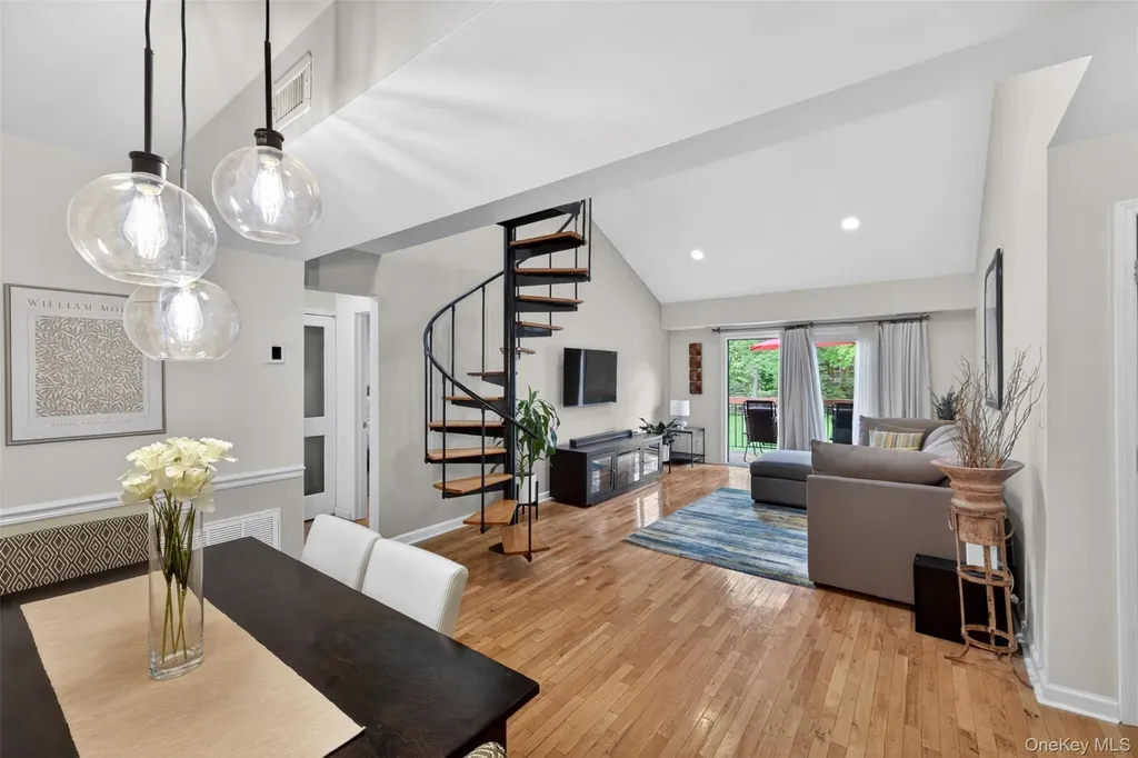 20 Bronxville Glen Drive Bronxville NY 10708