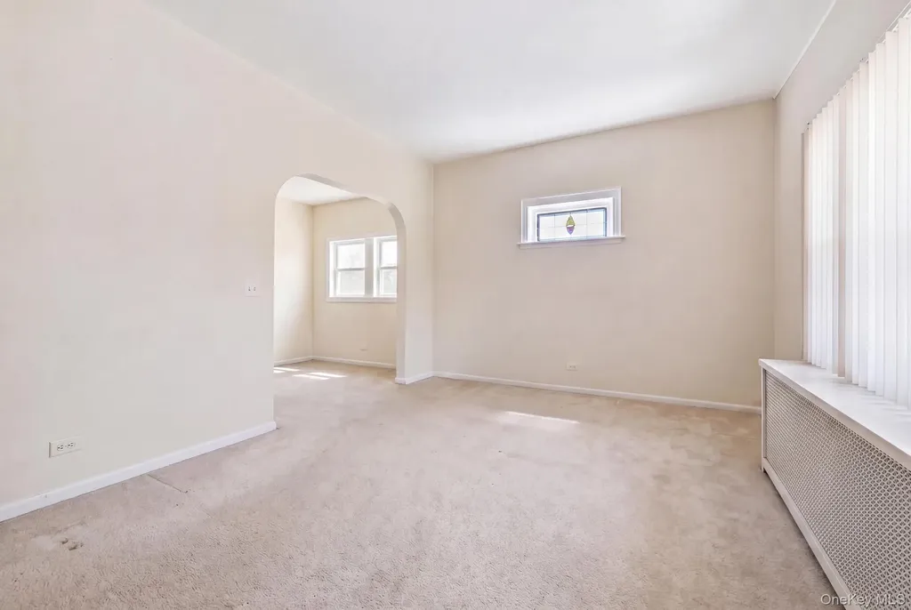13311 231st Street Laurelton NY 11413