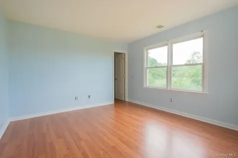 300 S Snedecor Avenue Bayport NY 11705