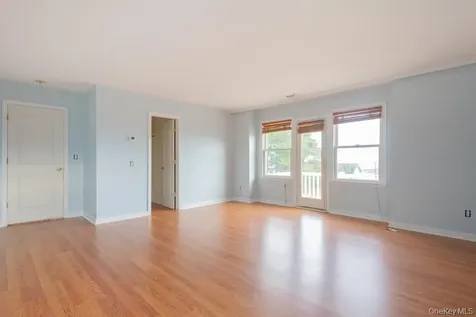 300 S Snedecor Avenue Bayport NY 11705