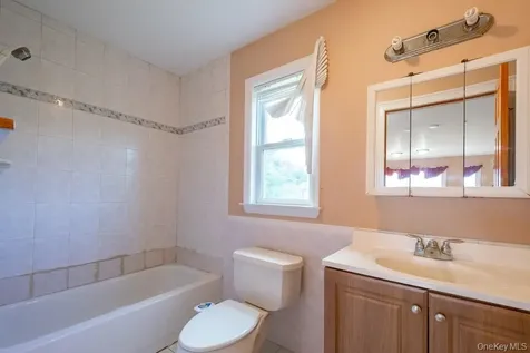 300 S Snedecor Avenue Bayport NY 11705