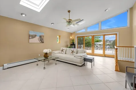 2643 Belmill Road Bellmore NY 11710