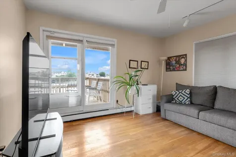 2643 Belmill Road Bellmore NY 11710