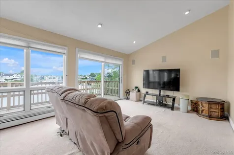 2643 Belmill Road Bellmore NY 11710
