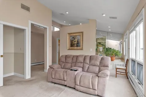2643 Belmill Road Bellmore NY 11710