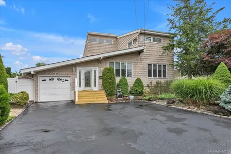 2643 Belmill Road Bellmore NY 11710