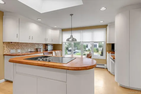 2643 Belmill Road Bellmore NY 11710