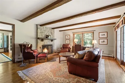 54 Snake Hill Road Cold Spring Harbor NY 11724