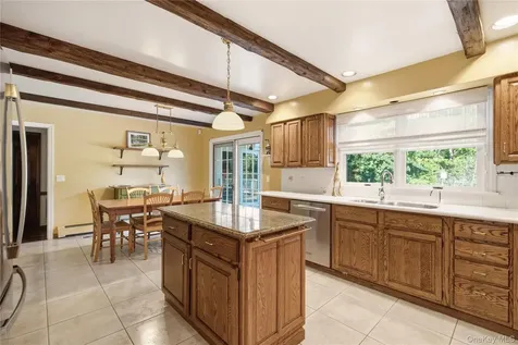 54 Snake Hill Road Cold Spring Harbor NY 11724