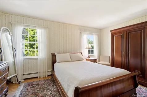 54 Snake Hill Road Cold Spring Harbor NY 11724