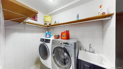 135-39 124th Street South Ozone Park NY 11420