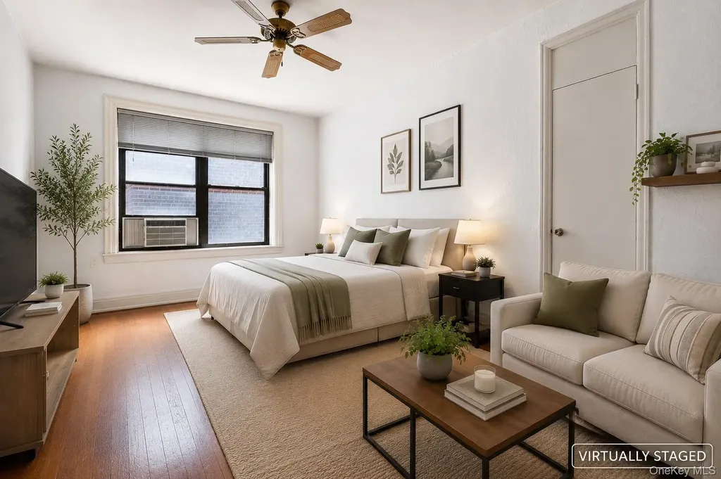 880 West 181st Street New York (manhattan) NY 10033
