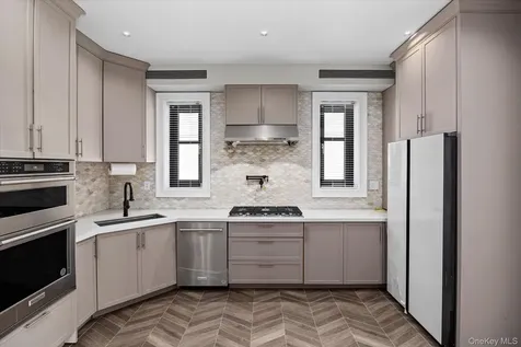 57-17 58 Street Maspeth NY 11378