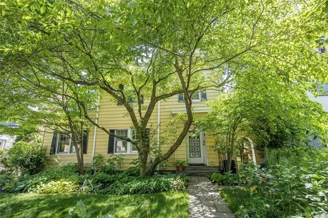 10 Ashton Road Yonkers NY 10705