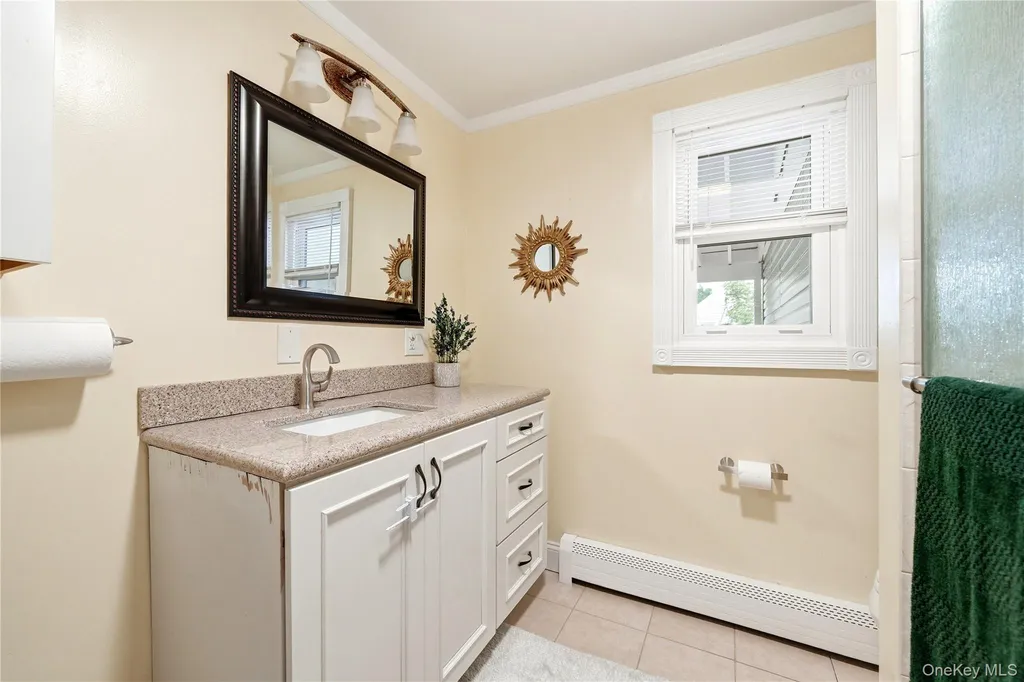 39 Church Street Central Islip NY 11722