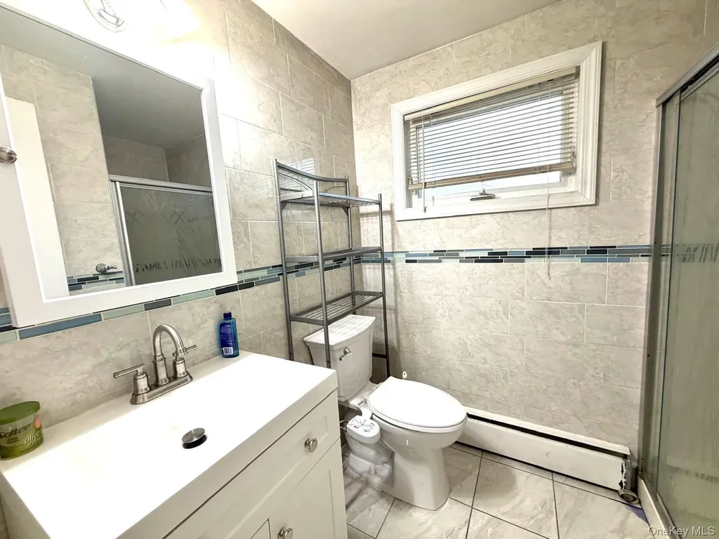 906 Park Court North Woodmere NY 11581
