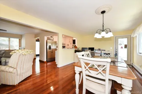 18 Boston Avenue Massapequa NY 11758