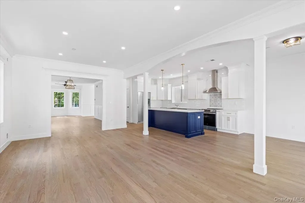 197 Finlay Street Staten Island NY 10307