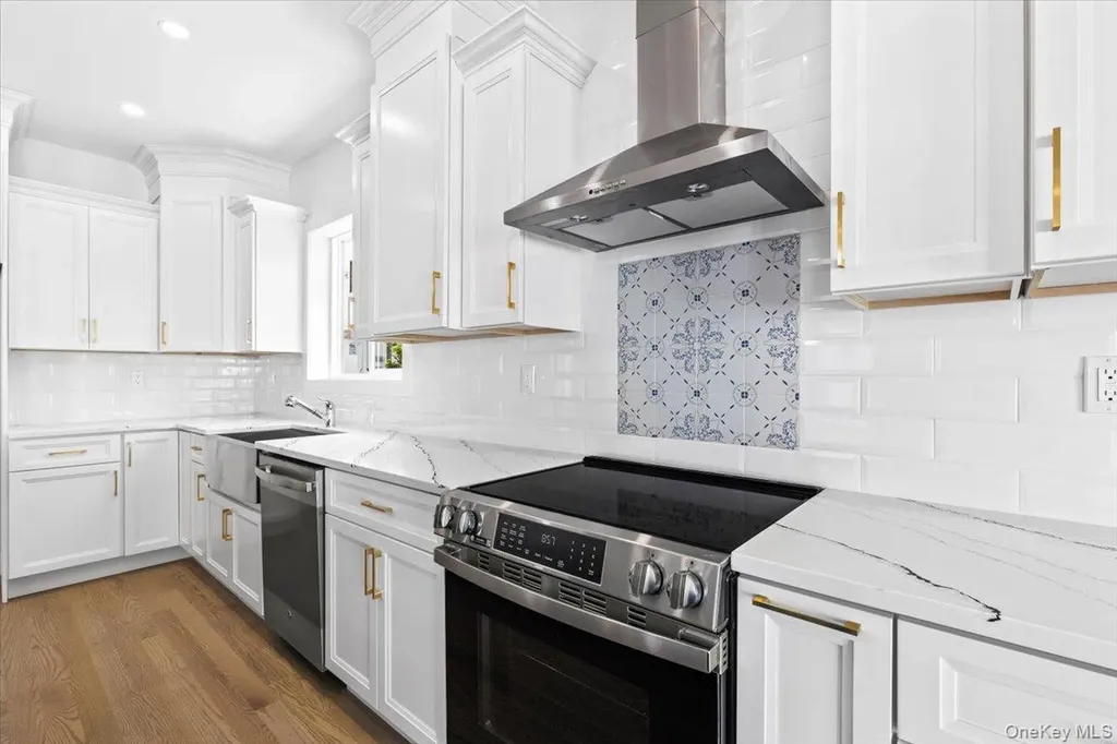 197 Finlay Street Staten Island NY 10307