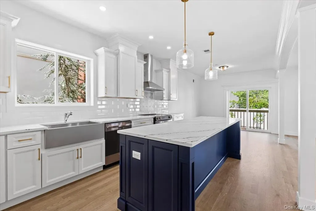 197 Finlay Street Staten Island NY 10307