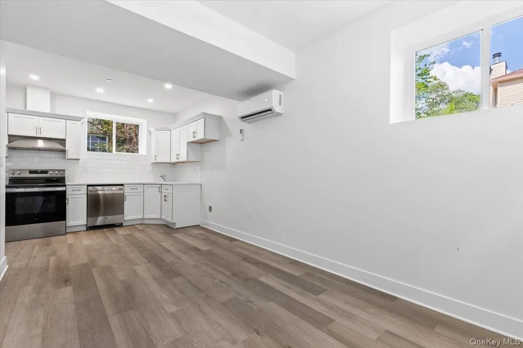 197 Finlay Street Staten Island NY 10307
