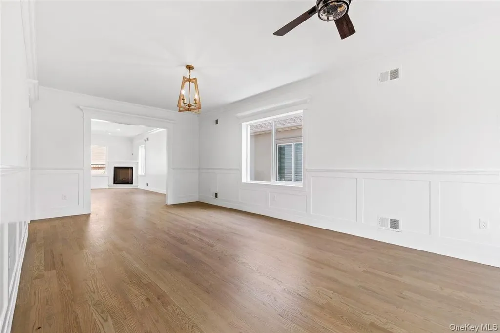 197 Finlay Street Staten Island NY 10307