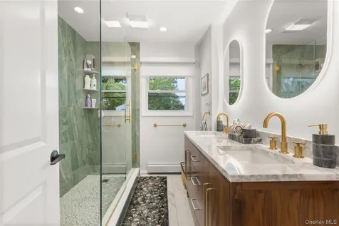 205 Timberpoint Road East Islip NY 11730
