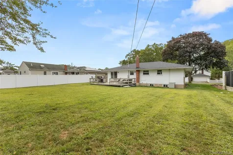 205 Timberpoint Road East Islip NY 11730