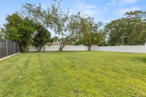 205 Timberpoint Road East Islip NY 11730