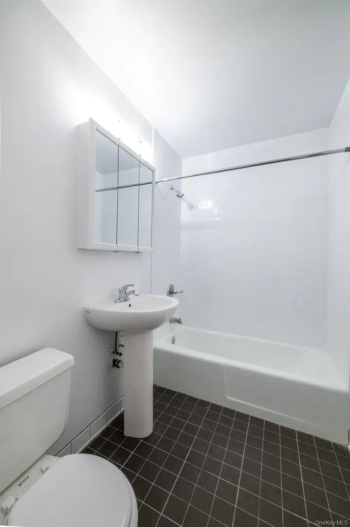 125 Lake Street White Plains NY 10604