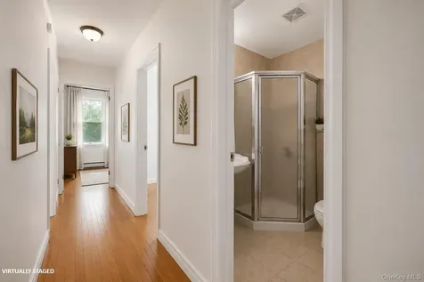 20 Spruce Street Great Neck NY 11021